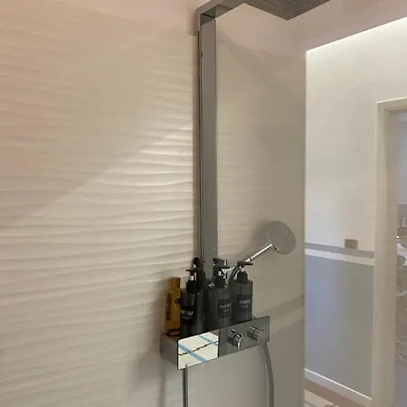 Daire Blue -relax And *